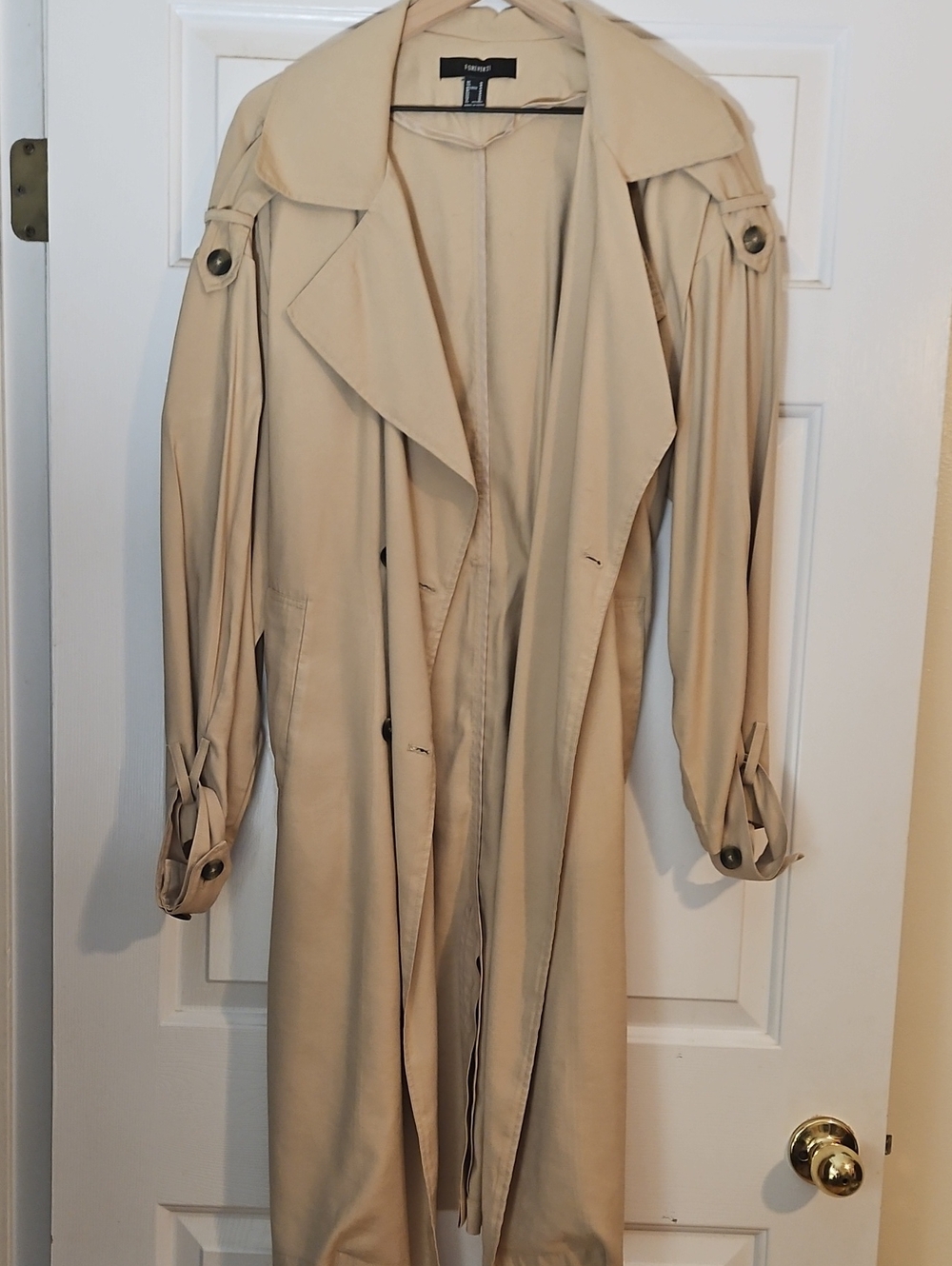 Nwot Forever 21 Neutral Beige Trench Coat with Tab Sleeves